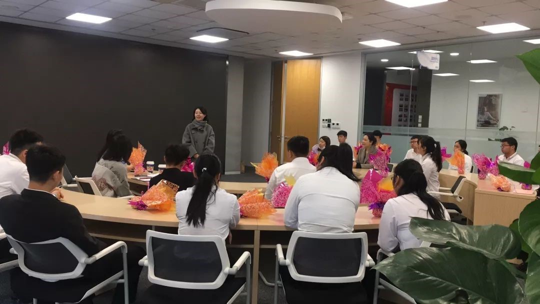 https://mmbiz.qpic.cn/mmbiz_jpg/OibrVgznT6Zj3XIbDRbaNhCoDRm1iaRLUaxRRqUibFicicxicGVLWX2Db2icEdQMD95nVv9EwwQUzZKPQIsYickkIul0Kg/640?wx_fmt=jpeg